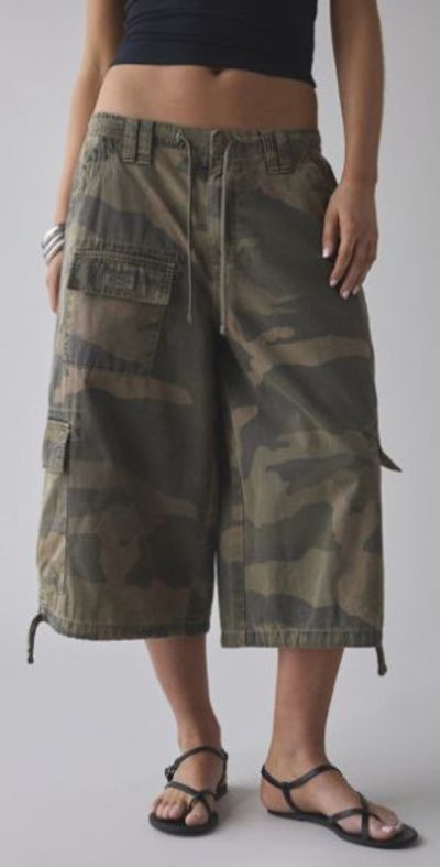 BDG BDG Detroit Low-Rise Baggy Cropped Cargo Pant in Camo, Women's at Urban Outfitters