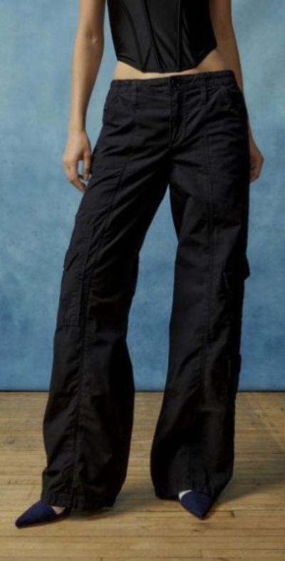BDG BDG Y2K Low-Rise Cargo Pant in Charcoal at Urban Outfitters