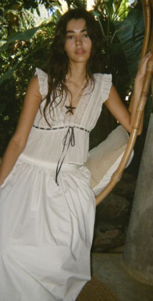 Kimchi Blue - Ava Flutter Sleeve Tie-Front Babydoll Top in White Kimchi Blue - Ava Flutter Sleeve Tie-Front Babydoll Top in White