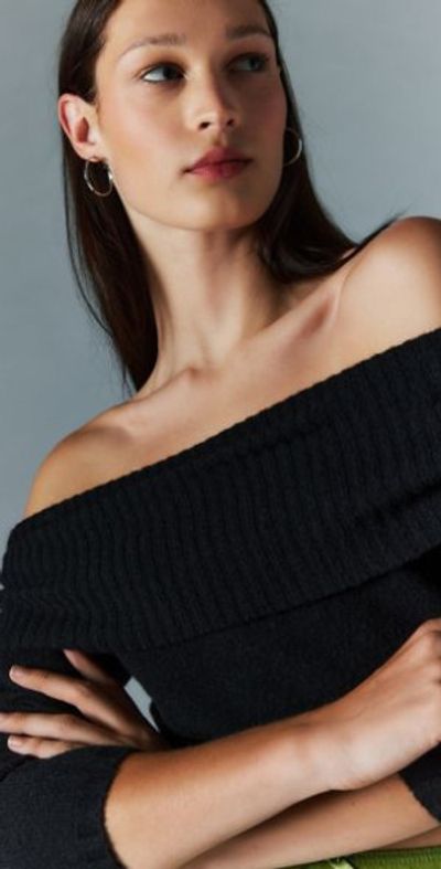 Silence Noise Silence Noise Claudia Off-The-Shoulder Sweater